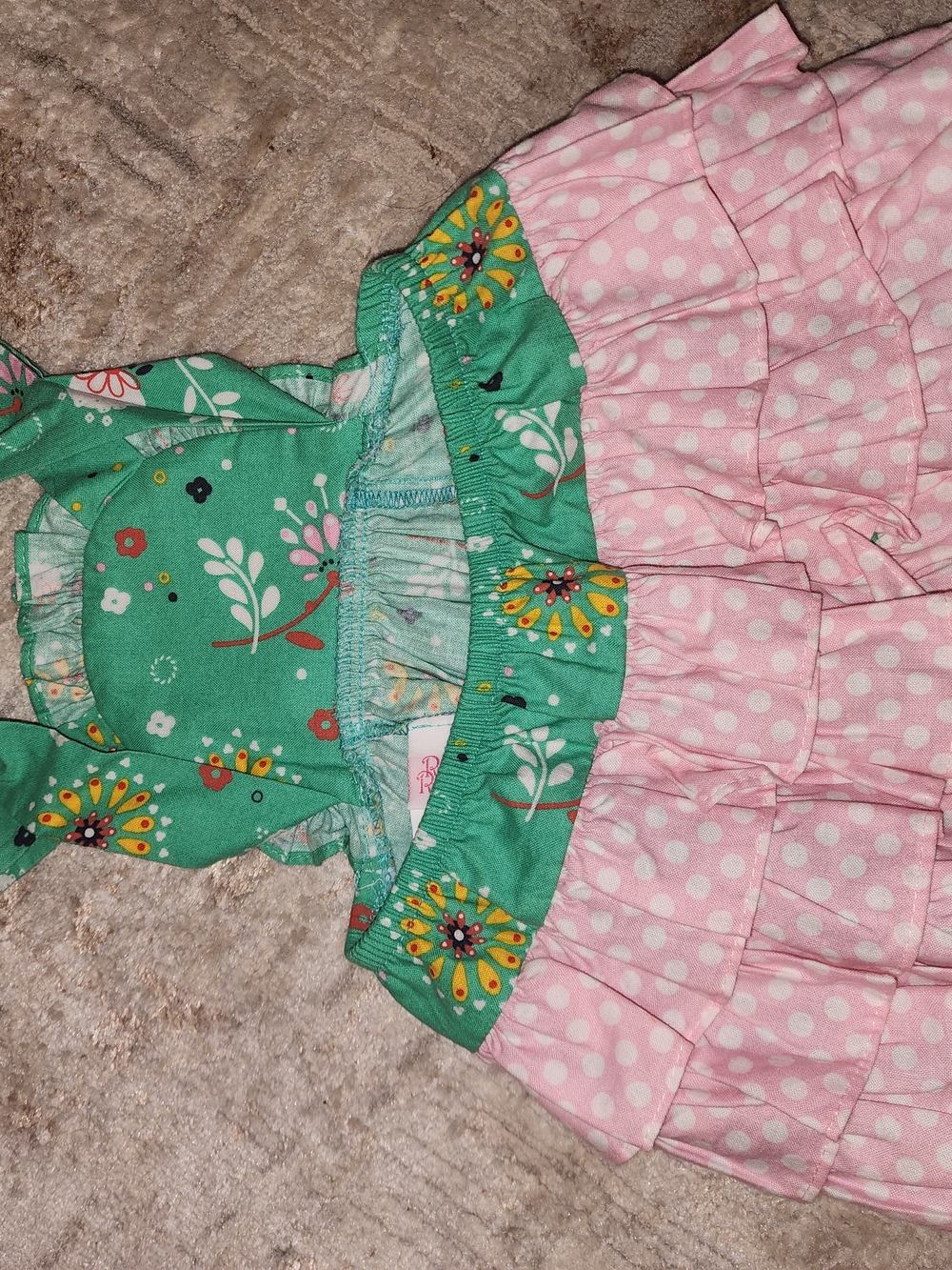 Ric Rac Ruffle Romper Size 0/3m - Picture 2 of 5